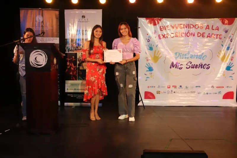 Momento del proyecto Pintando Mis Sueños 13