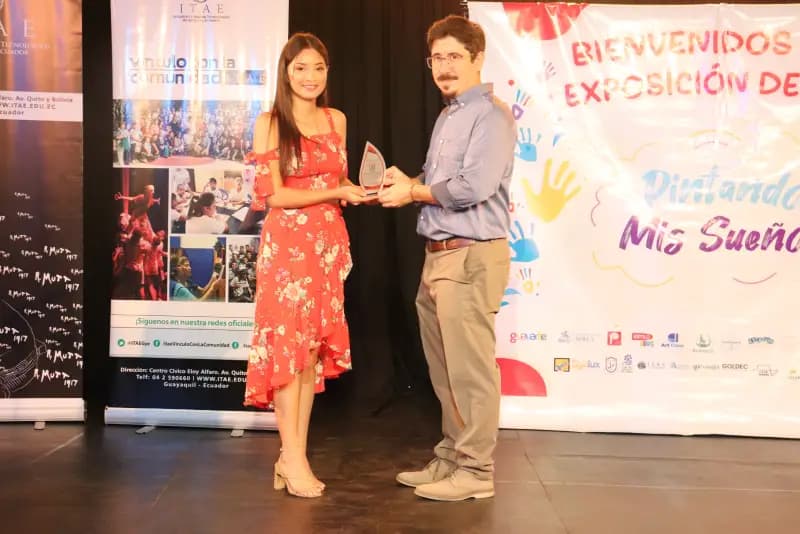 Momento del proyecto Pintando Mis Sueños 31