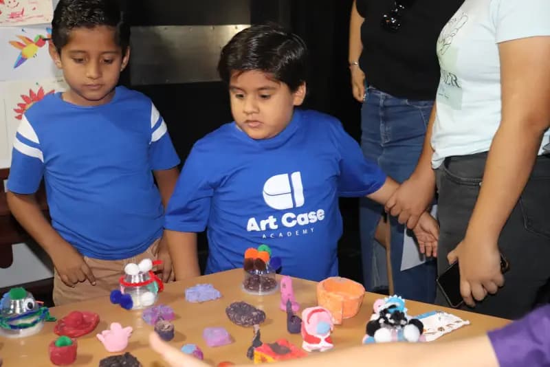 Momento del proyecto Pintando Mis Sueños 40